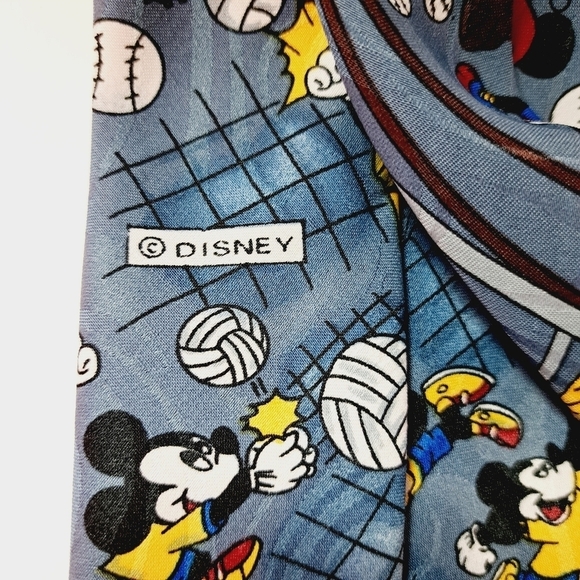 Disney Vintage Mickey Mouse Sports‎ Novelty Fun Tie - Picture 6 of 7